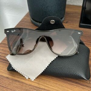 COPY - Ray-Ban Blaze Wayfarer